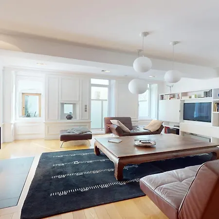 Le N 10 - Of 200 Sqm With Patio Of 35 Square Meters In Old Town *